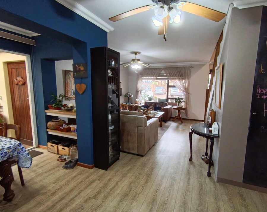 3 Bedroom Property for Sale in Ferreira Town Eastern Cape